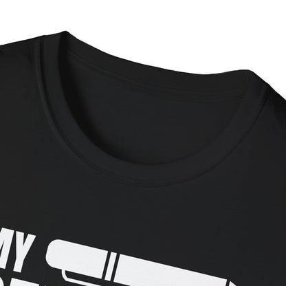 T-Shirt für Männer mit dem lustigen und humorvollen doppeldeutigen Spruch 'my pen is bigger than yours' – mit Stift als Motiv.