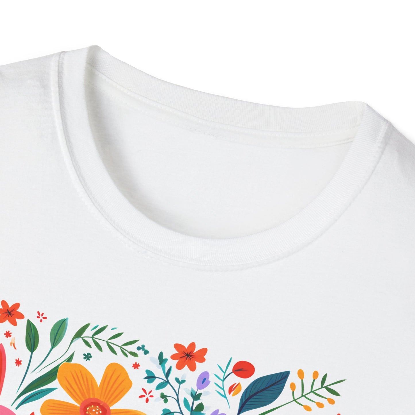 BLOOM T-Shirt – Florales Motiv & Statement für Frauen – Frühlings- & Sommerlook