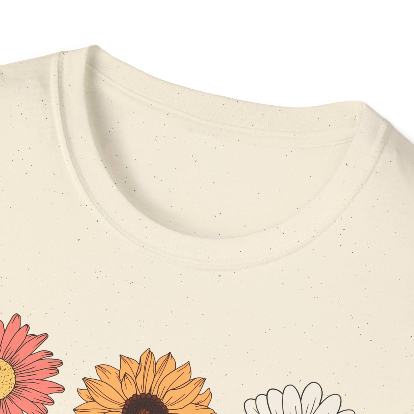 Peace & Kindness T-Shirt – Blumenmotiv für Frauen – Positives Statement Shirt Damenmode