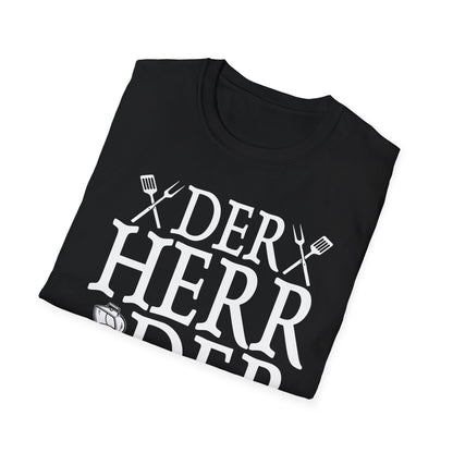 Schwarzes Unisex T-Shirt mit weißem Aufdruck „Der Herr der Steaks“ – lustiges Grillshirt mit BBQ-Motiv für Männer und Frauen gefaltenes Shirt