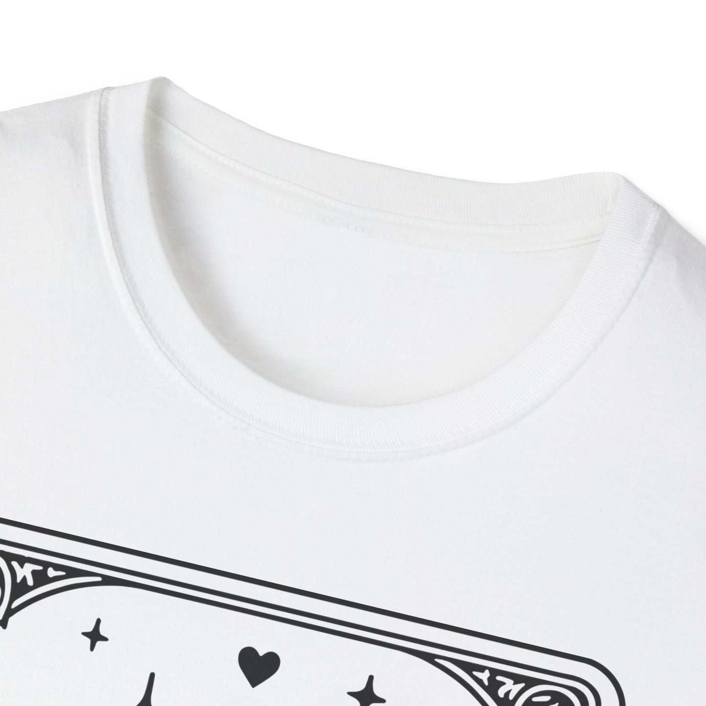 The Like Tarot T-Shirt – Weißes Unisex Shirt mit Skelett & Daumen hoch