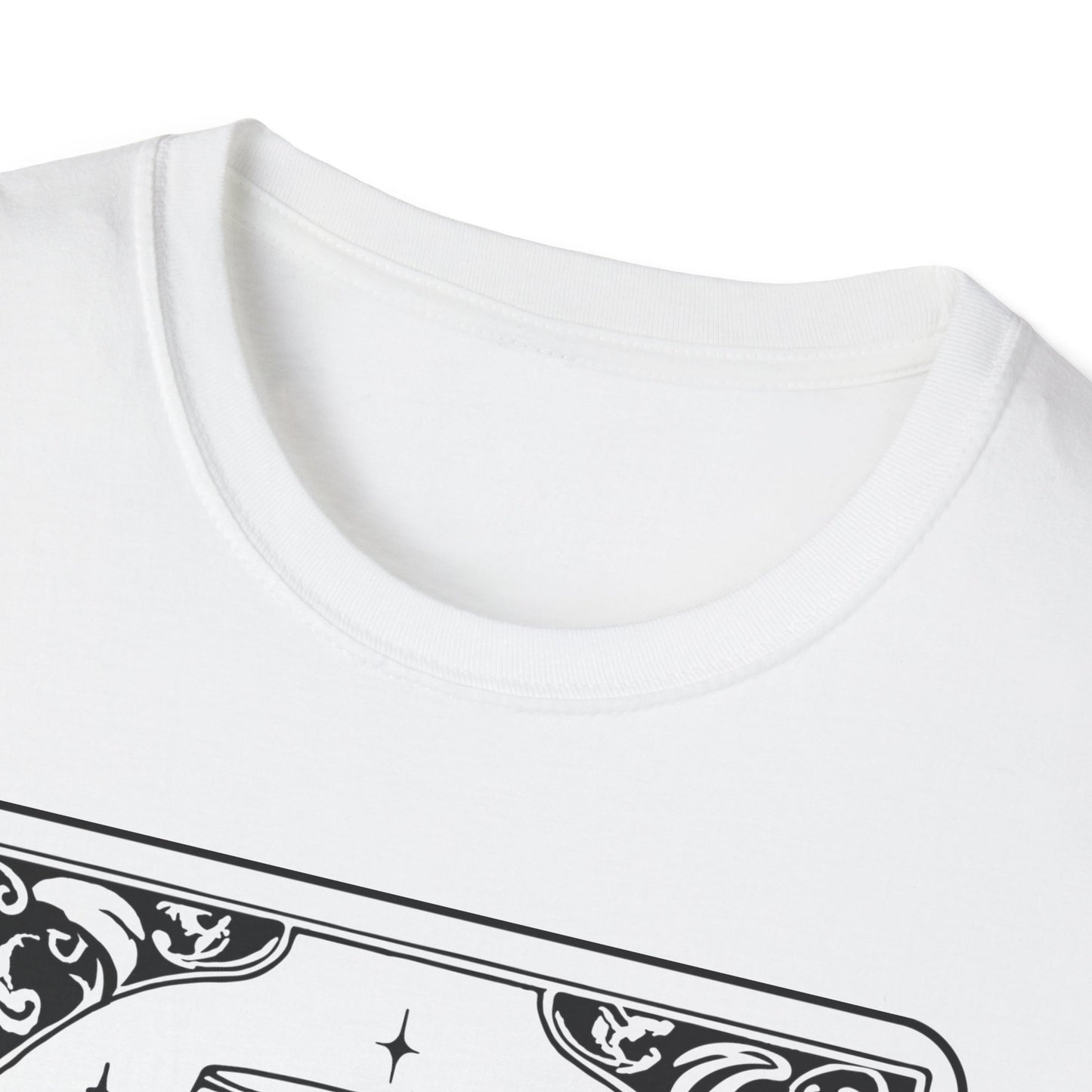 The Wine Tarot T-Shirt – Skelett mit Weinglas im mystischen Unisex Design
