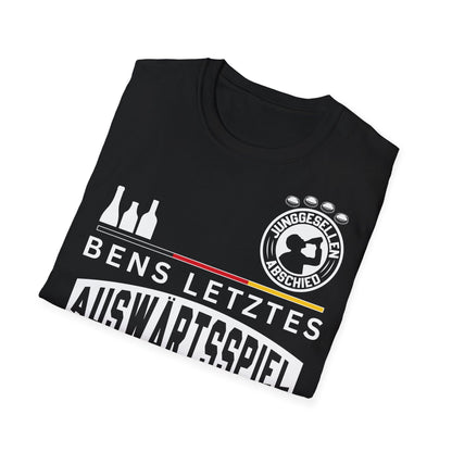 Schwarzes Tshirt für die Freunde des Bräutigams "Bens letztes Auswärtsspiel" Trikot Design  Rundhalskragen