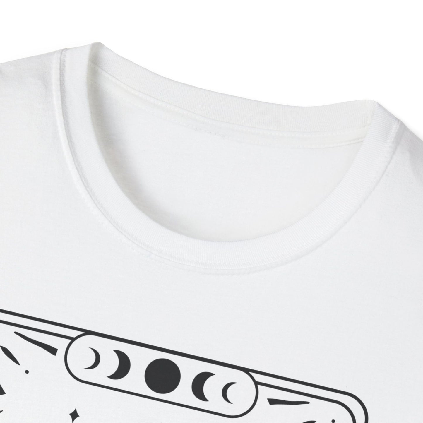Cat Lover Tarot T-Shirt – Mystisches Unisex Shirt für Katzenfreundinnen