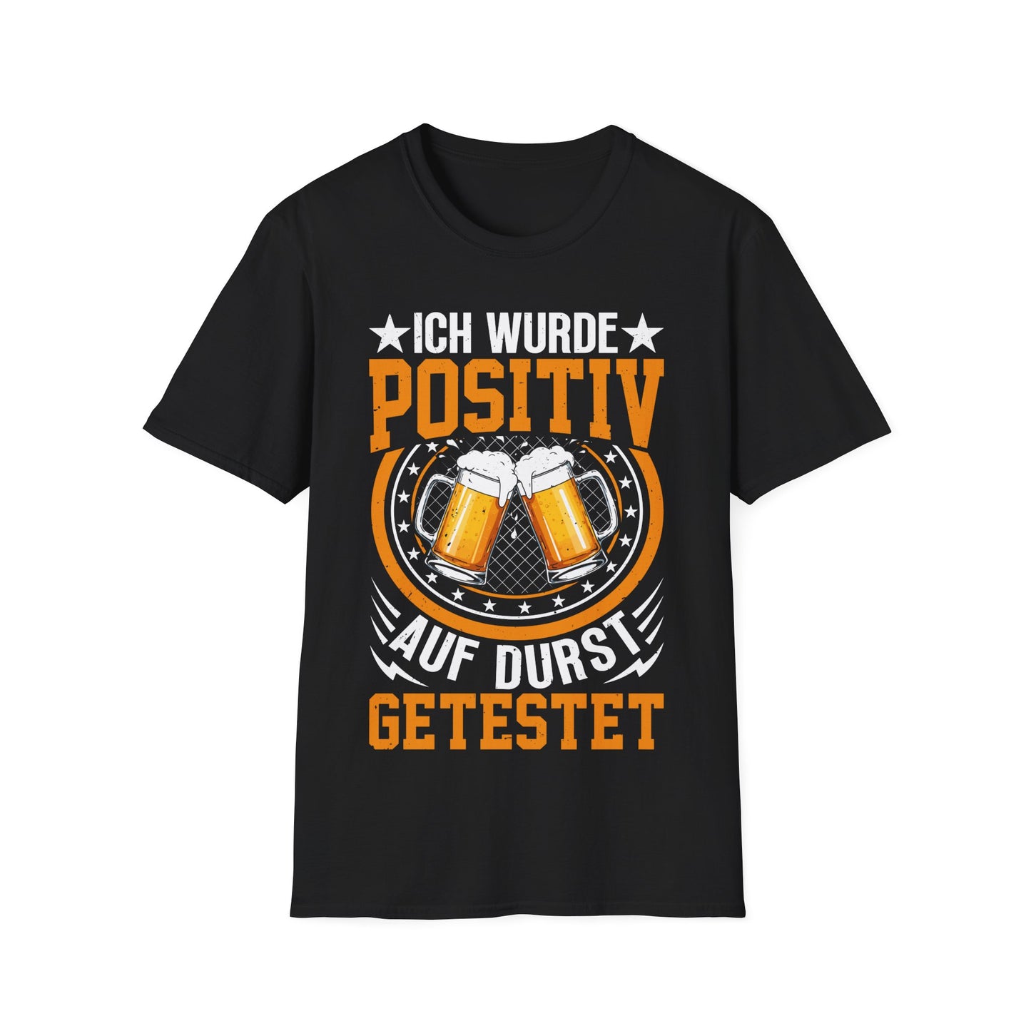 Schwarzes T-Shirt mit orangem und weißem Aufdruck „Ich wurde positiv auf Durst getestet“ und zwei anstoßenden Bierkrügen – lustiges Partyshirt für Bierliebhaber