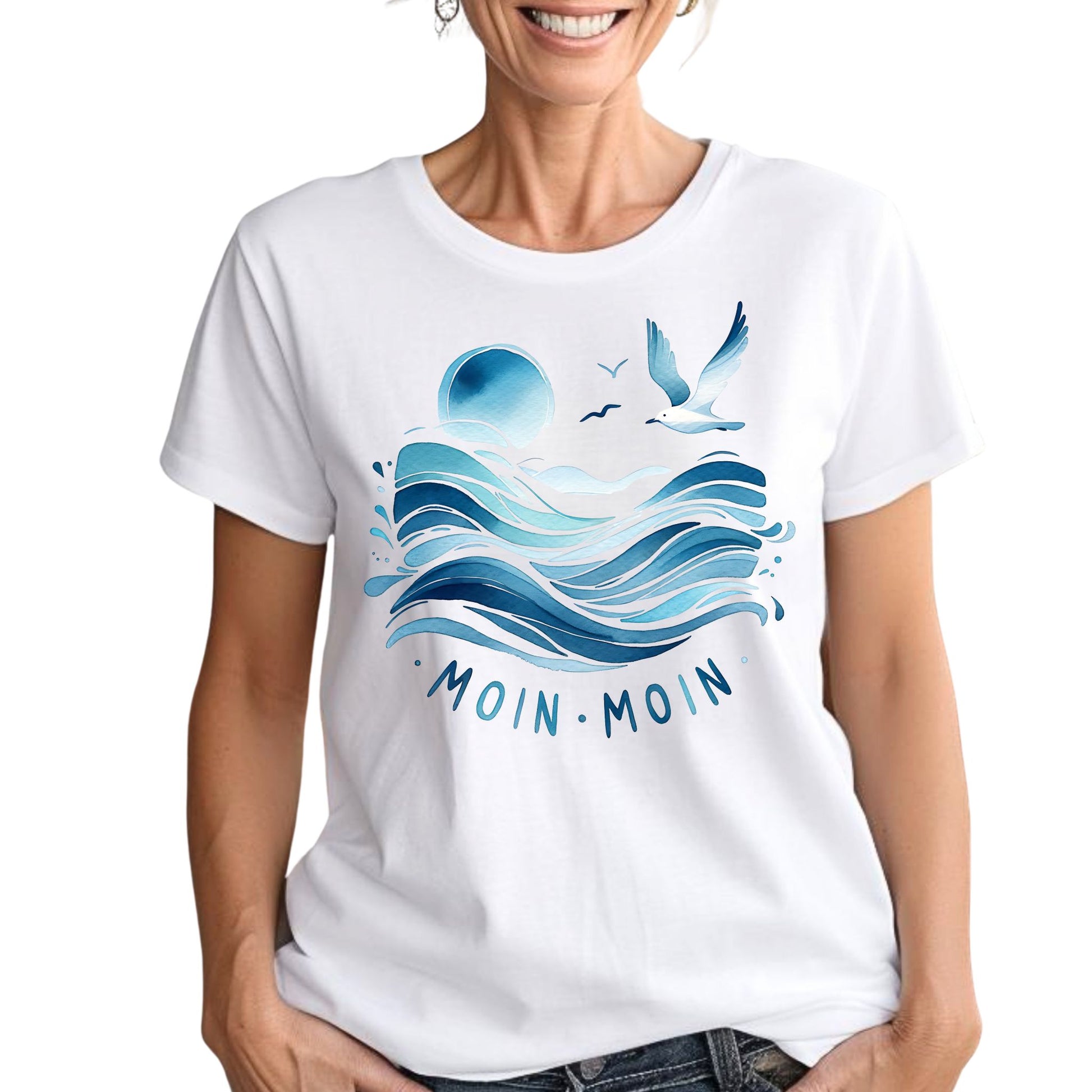T-Shirt Moin Moin – Maritimes Design mit Möwe & Meer. Sag’s nordisch ✓ Wellen, Möwe & Sonne ✓"