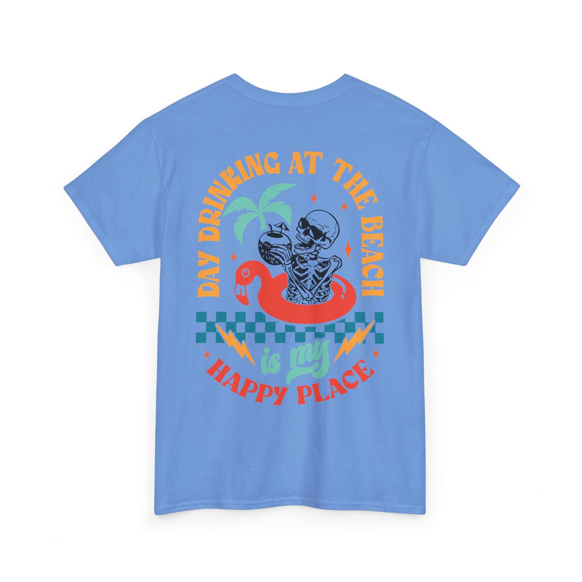 T-Shirt „Day Drinking is my Happy Place“ – Partyshirt mit Skelett & Cocktail