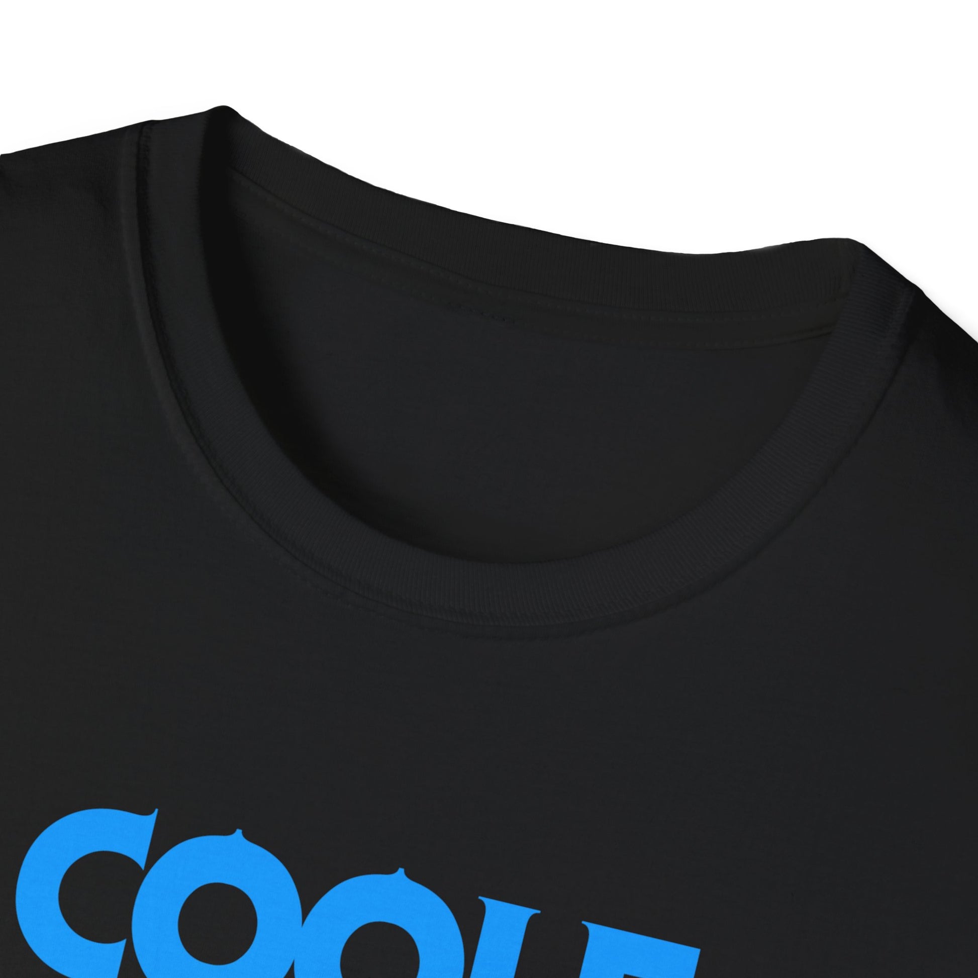 Coole Papas spielen Dart – T-Shirt mit Schriftzug und Retro-Dartscheibe