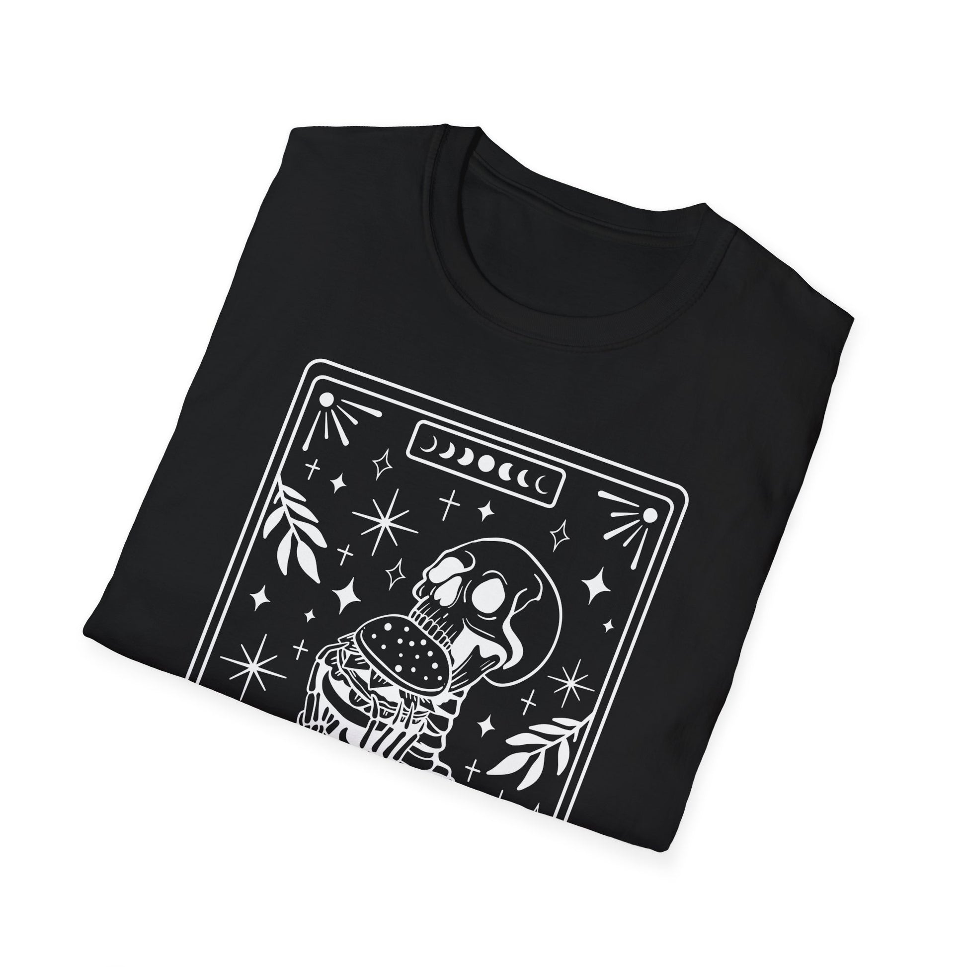 The Food Lover Tarot T-Shirt – weißes Unisex Shirt mit Skelett, das einen Burger isst im Tarotkarten-Stil