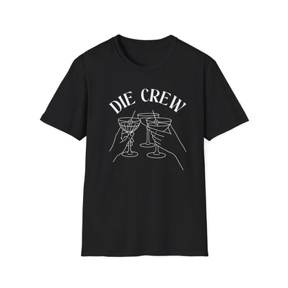 Die Crew Shirt - Gläser Anstoß auf dem Shirt der beiden Crew Mitglieder