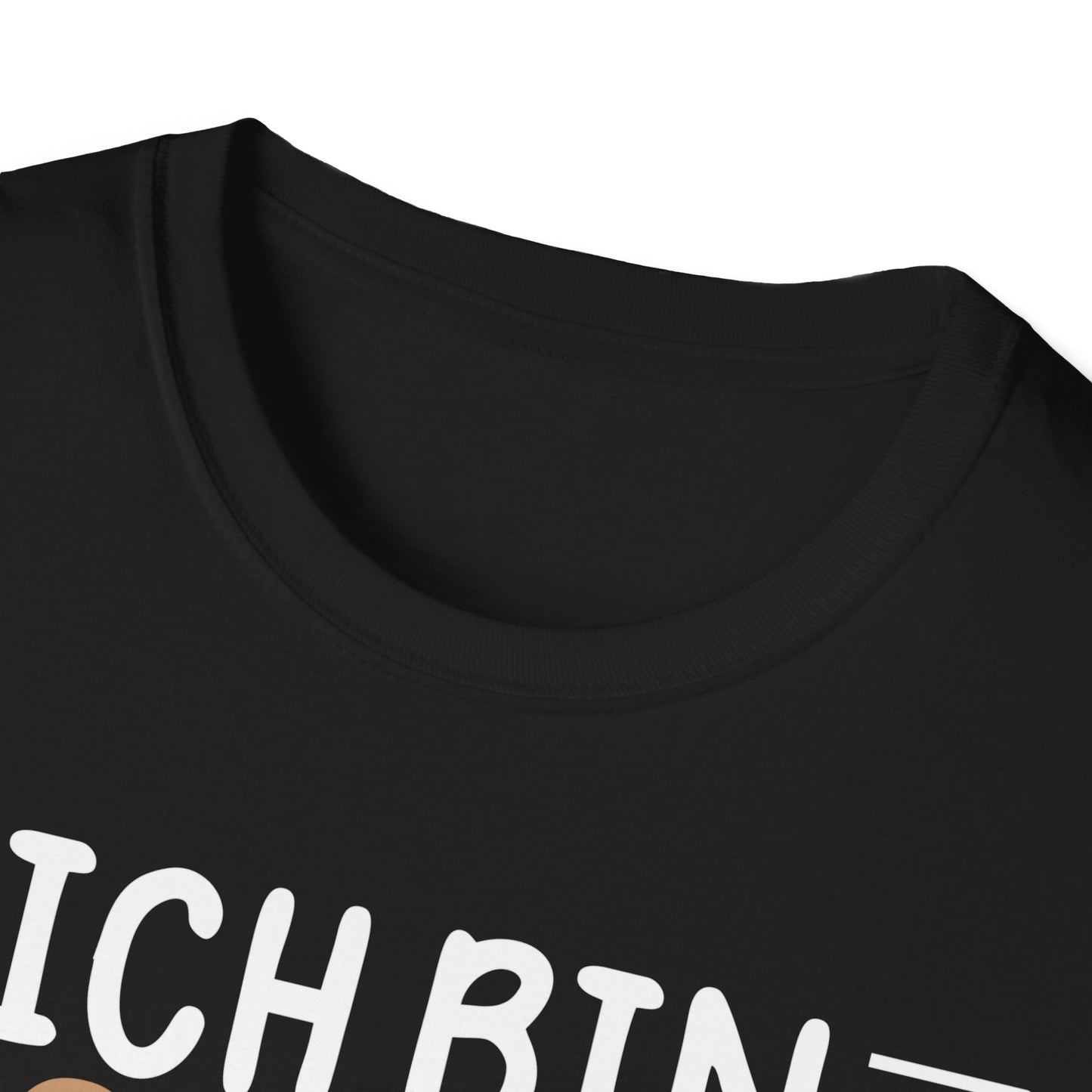 T-Shirt mit Spruch 'Ich bin nicht faul – ich bin im Energiesparmodus' und schlafendem Faultier – witziges Chill-Outfit