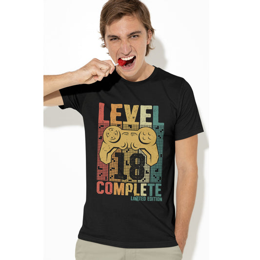 T-Shirt mit Retro-Aufdruck 'Level Complete 18' und Game-Controller – Gamer Shirt zum 18. Geburtstag