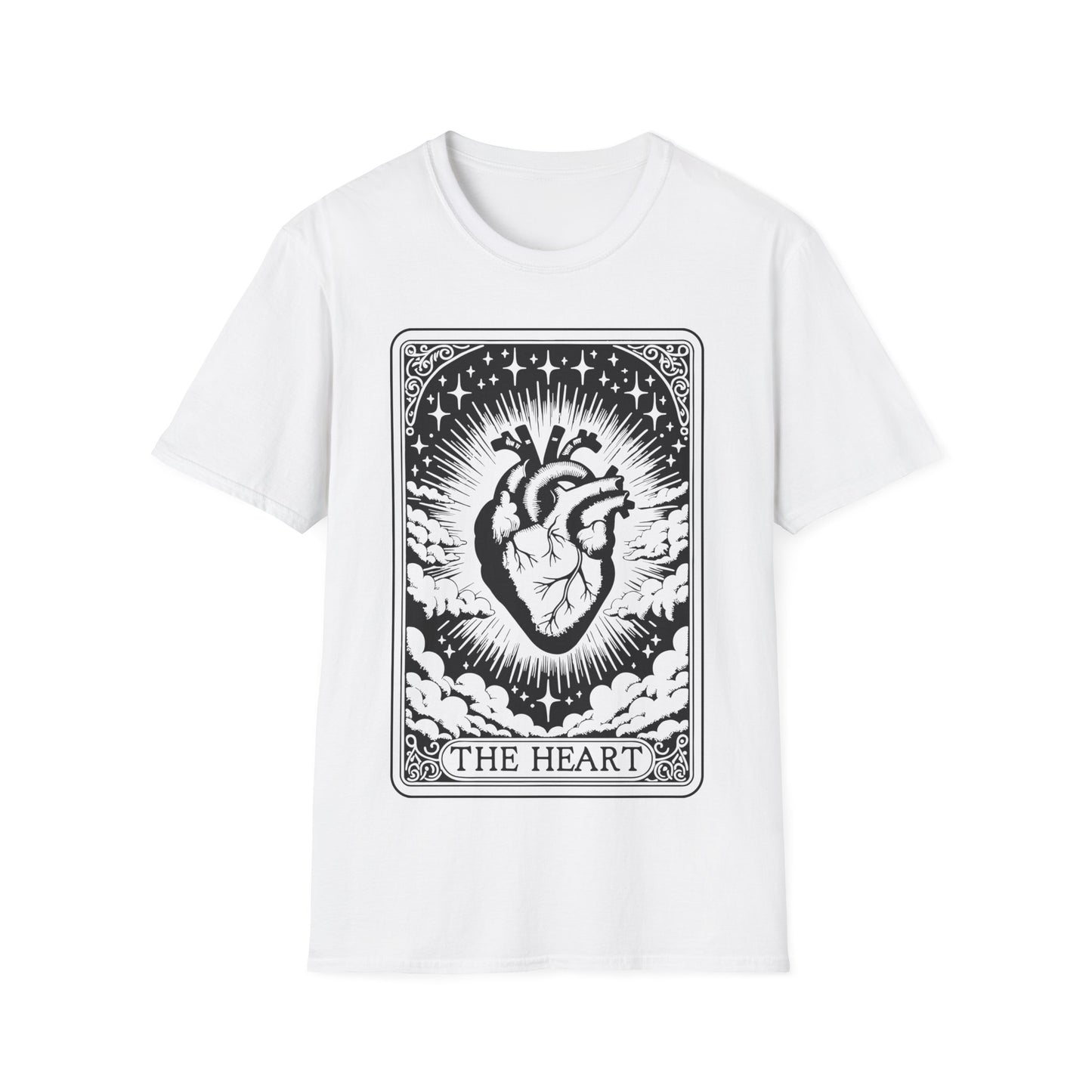 The Heart Tarot T-Shirt – weißes Unisex Shirt mit anatomischem Herz im mystischen Tarotkarten-Stil“