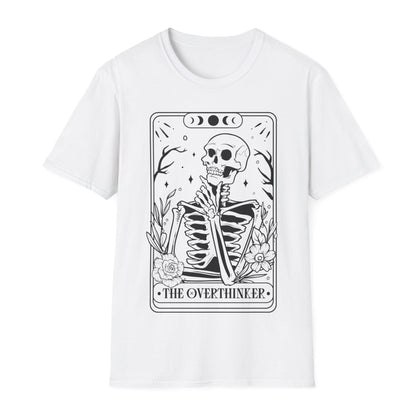 The Overthinker Tarot T-Shirt – Unisex Skelett Design im mystischen Stil, perfekt für Grübler und Spirituelle
