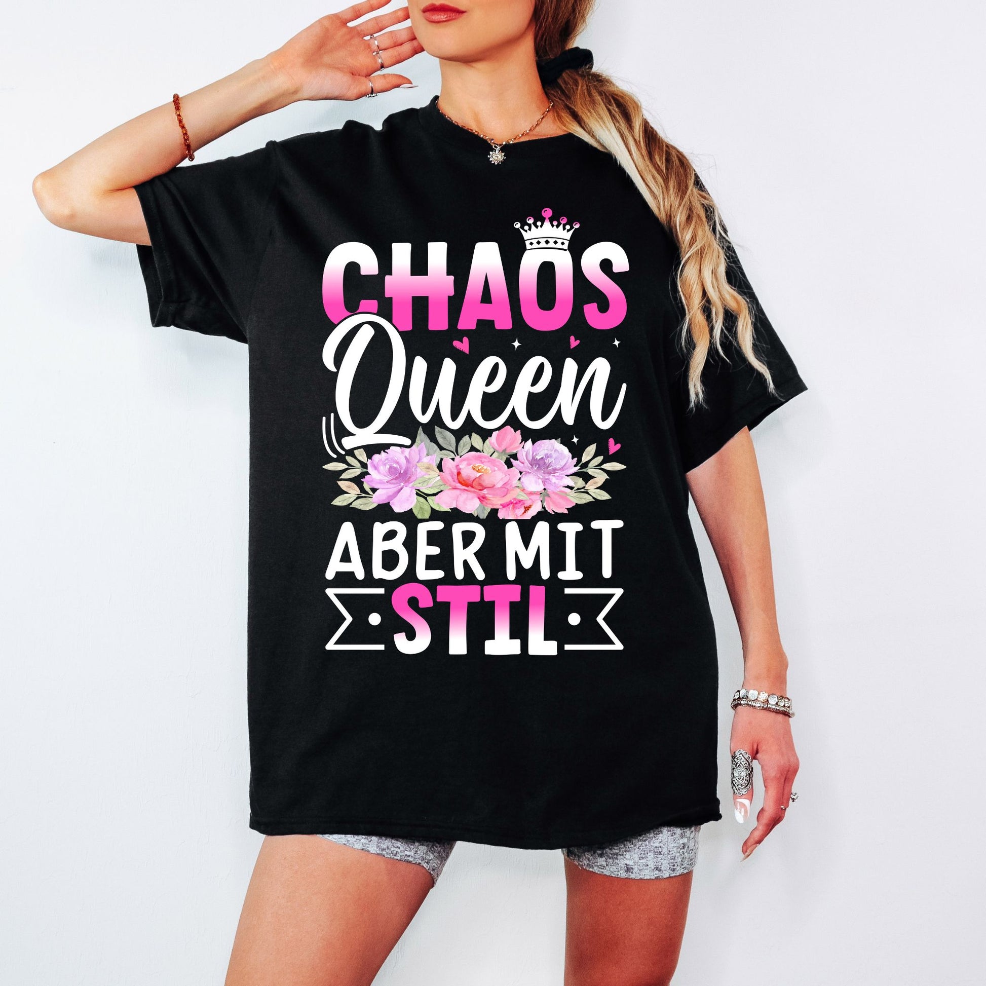 T-Shirt mit Aufdruck 'Chaos Queen aber mit Stil' – lustiges Frauen Funshirt mit Statement