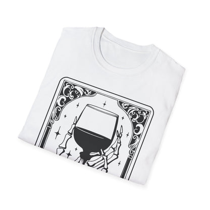 The Wine T-Shirt – Unisex Shirt mit Tarotkarten Design, Skelett mit Weinglas