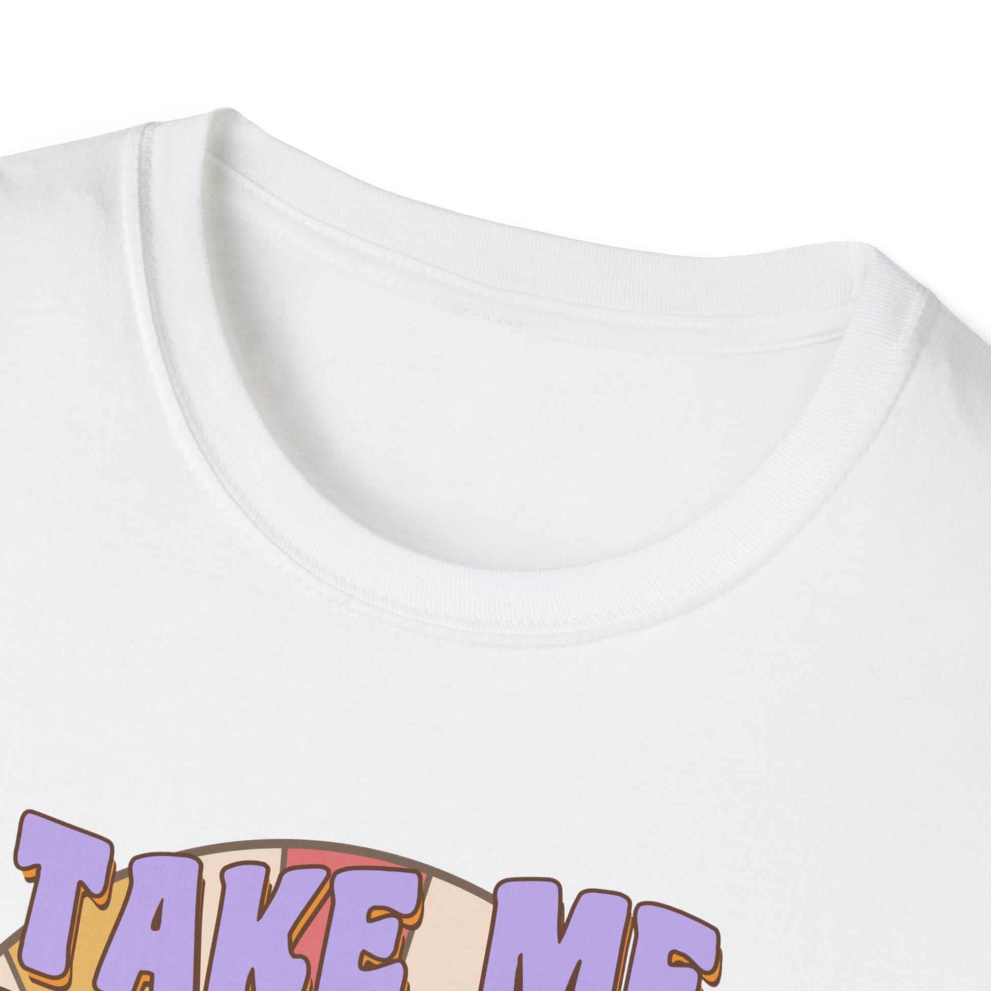 T-Shirt mit buntem Retro-Spruch 'Take me back to the 90’s' und Blumen – nostalgisches Vintage Shirt für 90er Fans